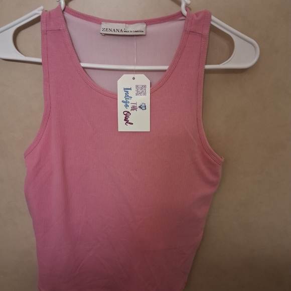 Zenana Outfitters Tops - Zenana Outfitters Pink Ribbed Tank Top